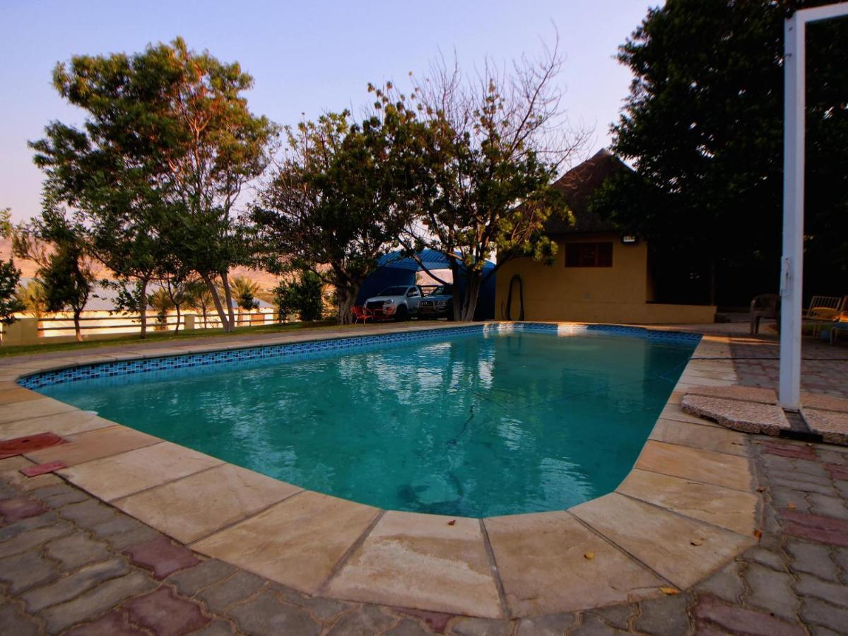 Uitkyk Guest Farm Hotel Usakos Exterior photo