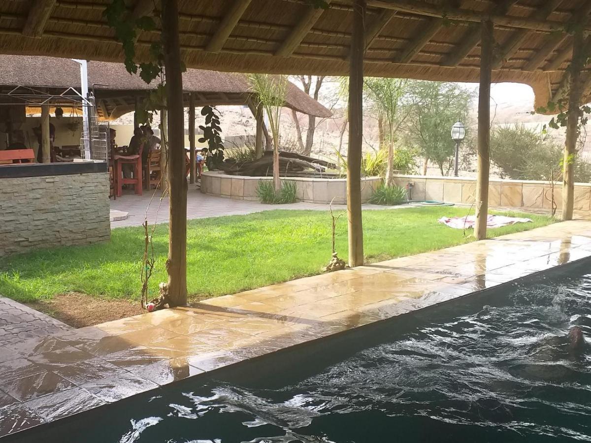 Uitkyk Guest Farm Hotel Usakos Exterior photo